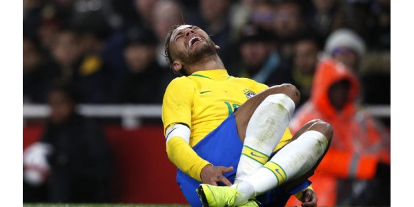 A batalha de Neymar contra a doença A batalha de Neymar contra a doença